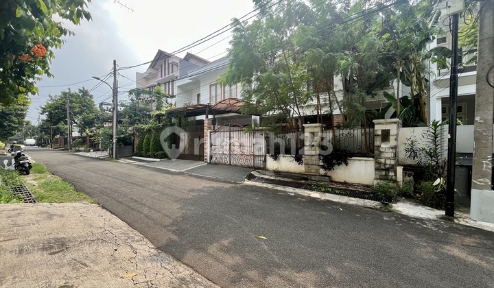 Rumah di dalam komplek gudang peluru, jalan lebar, sedikit renov 2