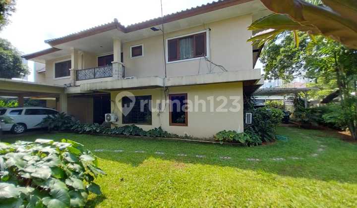 House in North Cipete, Kebayoran Baru, 2-Car Road Access 2