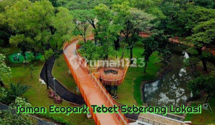 House in front of Tebet Ecopark 2