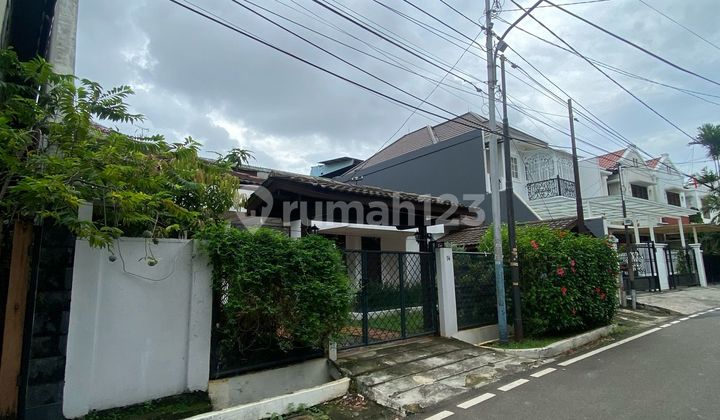 Rumah Di Cempaka Putih Barat, Akses Lebar Dekat Arcici Lapangan Bola 2