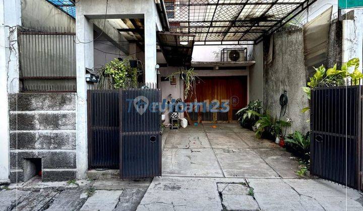 Rumah di Dalam Komplek Tebet Barat, Akses Jalan 2 Mobil 2