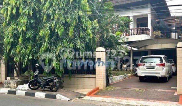 Rumah di Setiabudi Dibawah Njop Area Komersial, Jalan Utama  1