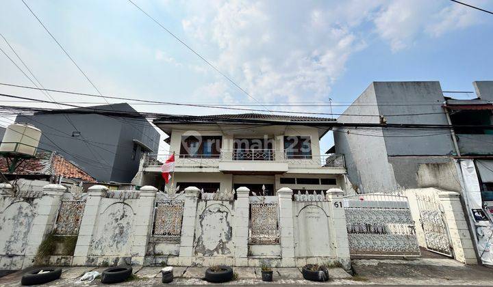 Rumah di Mampang Prapatan, Akses Jalan 2 Mobil 1