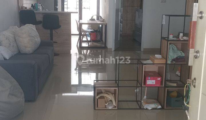 Rumah di Sawangan Depok, Semi Furnished, 7 Menit Ke Tol Andara Depok 2