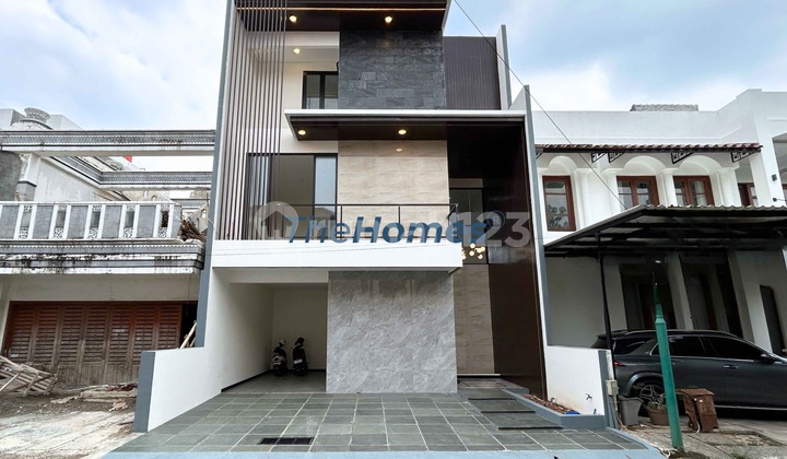 Rumah di kalibata dalam komplek cluster townhouse