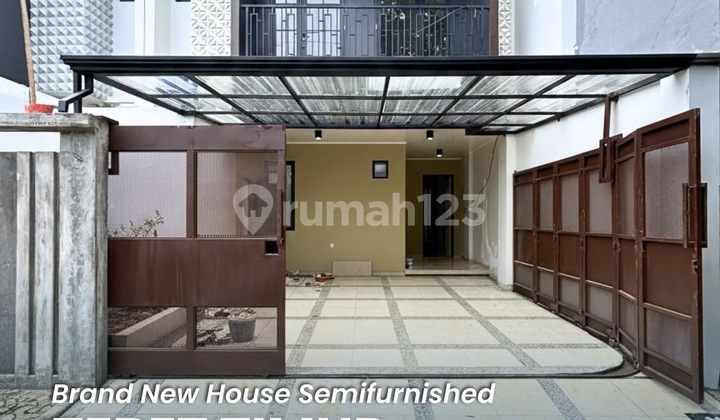 Rumah 2 Unit di Tebet Timur, Akses Jalan 2 Mobil Rumah 2 Unit di Tebet Timur, Akses Jalan 2 Mobil