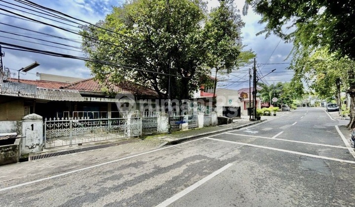 Rumah di Tebet Barat, Akses Jalan 3 Mobil Rumah di Tebet Barat, Akses Jalan 3 Mobil