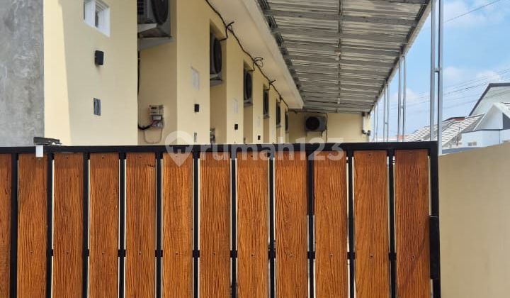 Ready-to-Occupy Boarding House with SHM, Fully Furnished, Near Schools, Factories, and Campus.