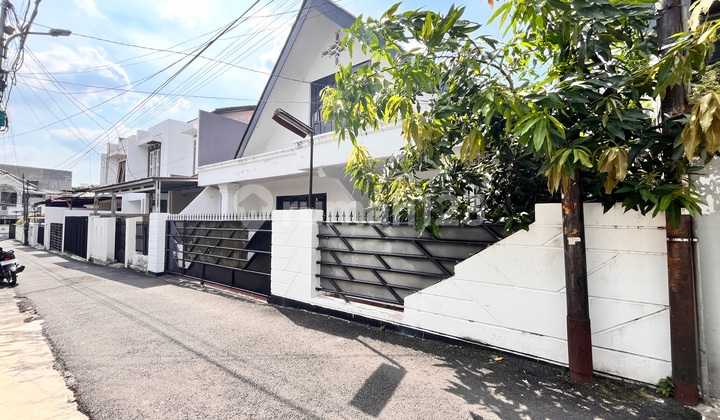 Rumah Siap Huni Dekat Jalan 3 Mobil 1