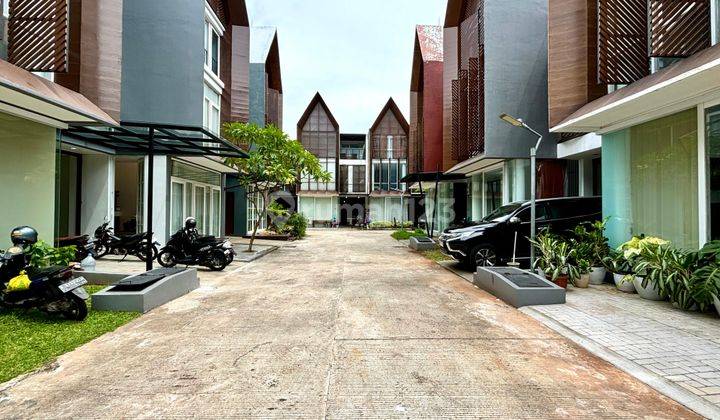 Rumah Siap Huni Dalam Townhouse Full Furnished Rumah Siap Huni Dalam Townhouse Full Furnished