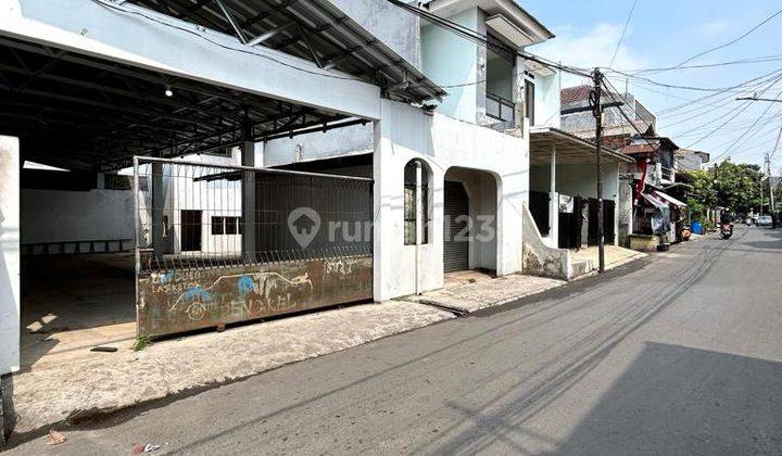 Dijual Rumah Dan Tanah Di Tebet Tepatnya Di Kebon Baru Akses Dua Mobil 1