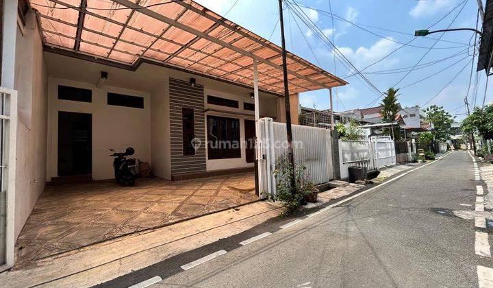 Rumah Dalam Komplek Elit Cipinang Elok Harha Menarik Rumah Siap Huni 1