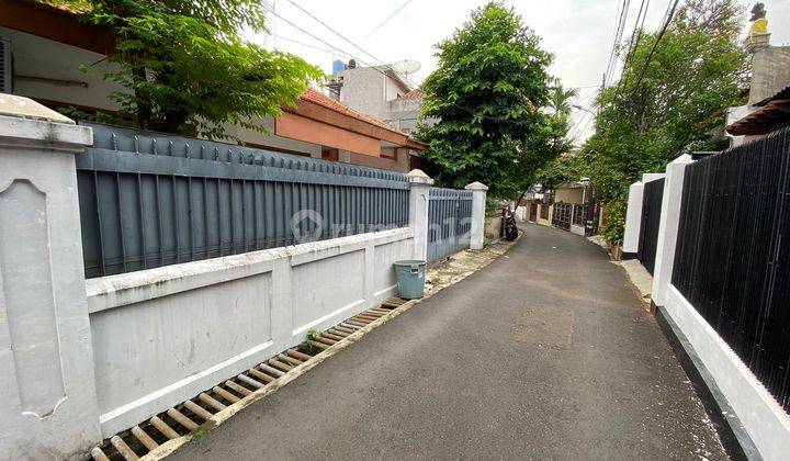 Rumah Di Tebet Barat Dekat Jalan Soepomo Akses Mudah Lingkungan Tenang 2