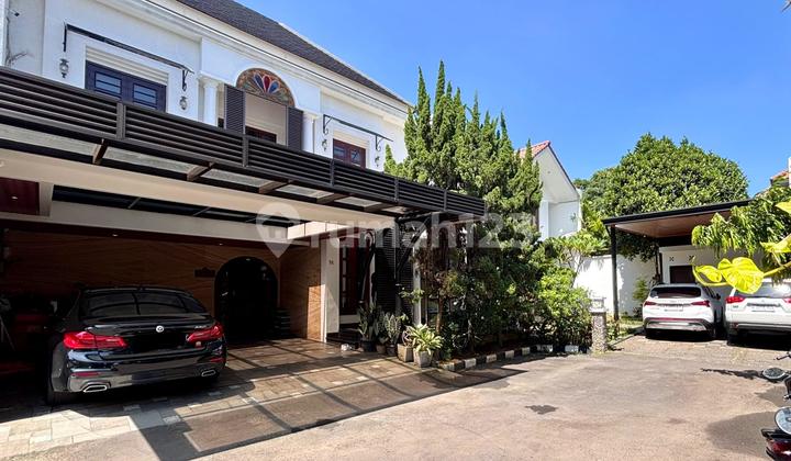 Ruma Mewah Dalam Komplek Elit di Kemang Area Bebas Banjir Ruma Mewah Dalam Komplek Elit di Kemang Area Bebas Banjir