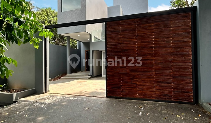 Rumah Baru Siap Huni