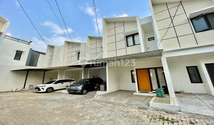 TANJUNG BARAT TOWNHOUSE 1 UNIT TERAKHIR Rumah 1