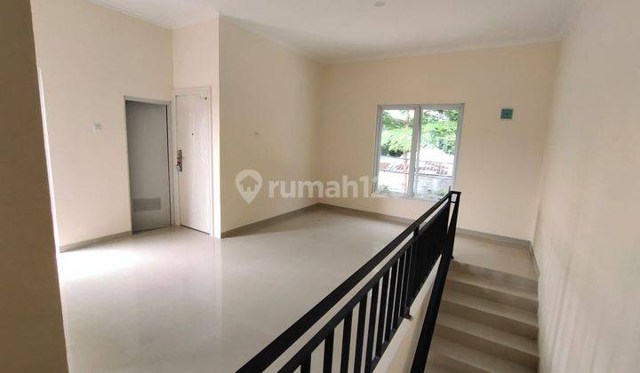 Rumah Mewah Paling Murah di Perumahan Palem Lestari Jatisampurna 9