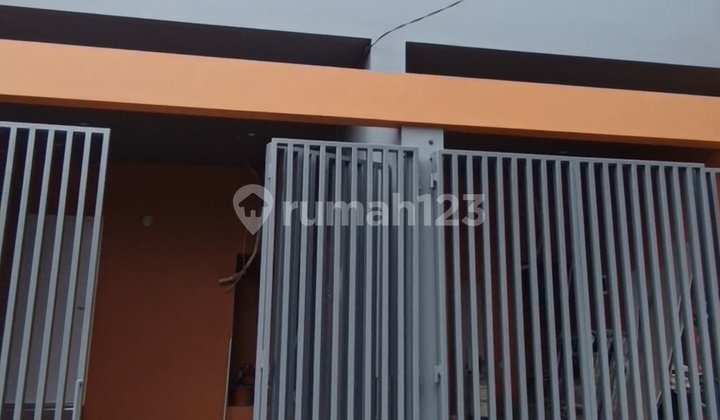 Rumah Baru Tanjung Row Jalan 2 Mobil