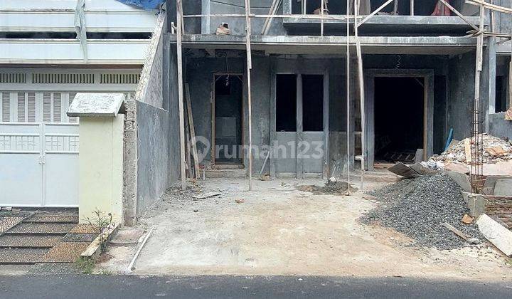 Rumah baru 3lantai Permata Buana 1