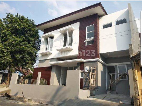 Rumah bagus 2lantai bekasi barat 2