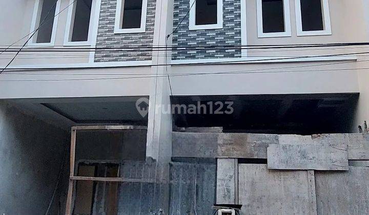 Rumah baru 3 lantai tanjung duren 1