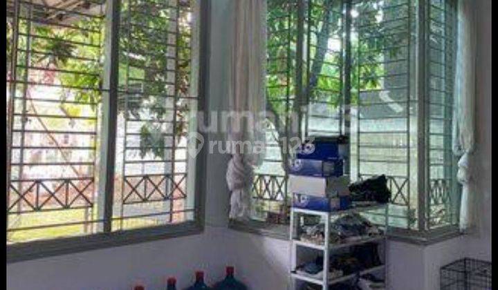 Rumah besar greenville  Jakarta barat 2