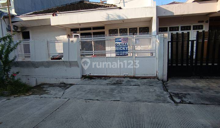 rumah sunrise Garden jalan 2 mobil 1