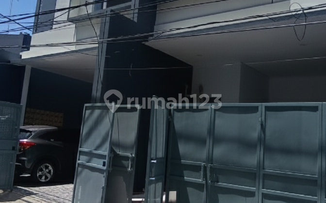 Dijual Rumah Baru 3row Jalan 2 Mobil