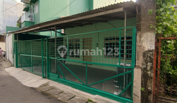Dijual Rumah Cocok Buat Rumah Kost Dekatberbagai Fasum