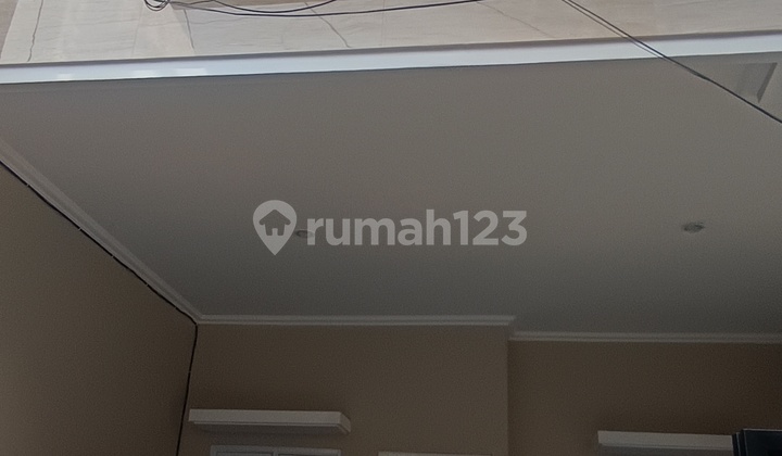 Unit Rumah Baru Tanjung Duren Lebar 6 Akses Jalan Mobil