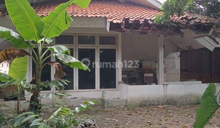 Rumah Kedoya Depan Jalan Raya 2