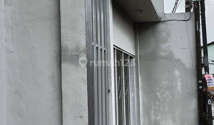 GUDANG 1 MARET LT 300m2 SHM Akses konteiner 20 feet IZIN R5 6