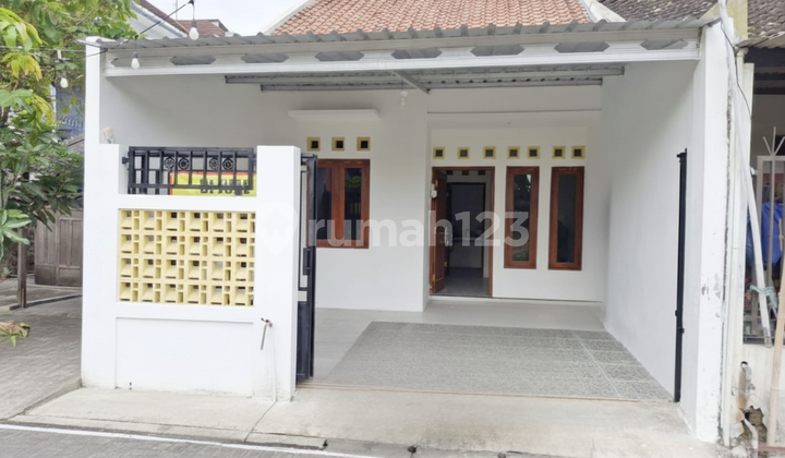 Nice Ready-to-Occupy House Near Ngipang Regional General Hospital 2