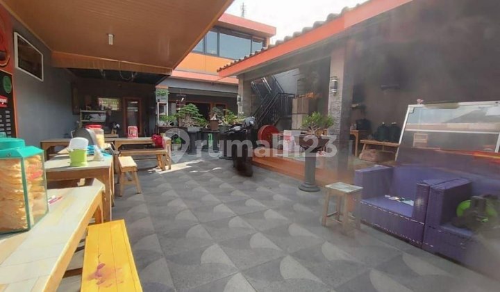 Rumah Bagus Luas Siap Huni Dekat Ke Solo 2