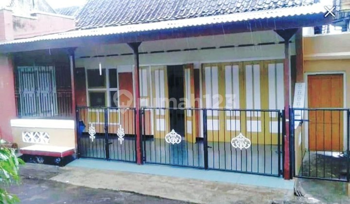 Rumah Second Strategis di Tengah Kota Solo 2