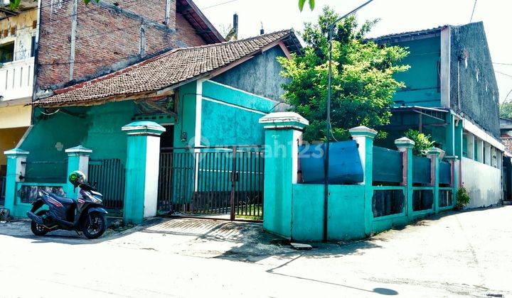 Rumah Kost Strategis 2 Lt dekat Kampus UMS 1