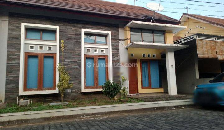 Rumah Cluster Second Bagus dekat RS. Dr. Oen Solo Baru 1