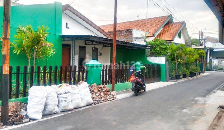 Rumah second nyaman dan aman dekat Pintu Exit Tol Klodran 1