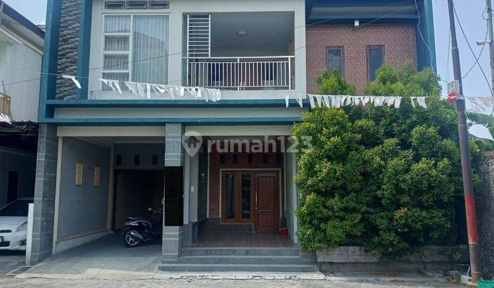 Rumah cluster 2 lantai dekat exit Tol Klodran 1