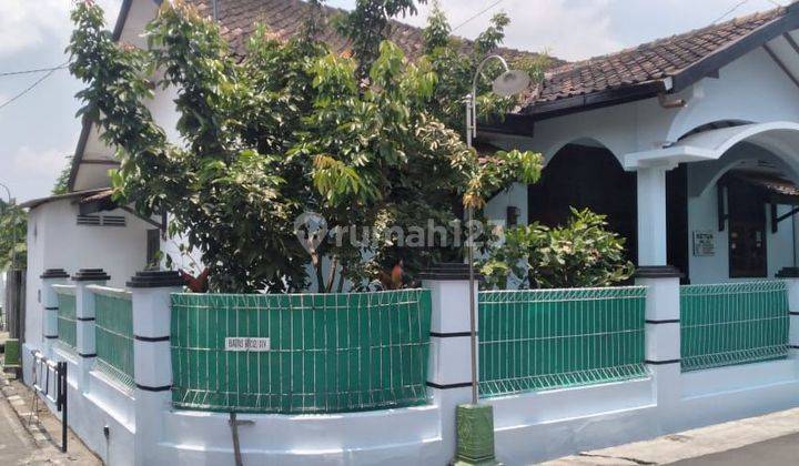 Rumah Hook Strategis dekat ke D'Tjoloemadoe 2