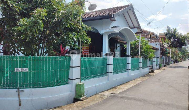 Rumah Hook Strategis dekat ke D'Tjoloemadoe 1