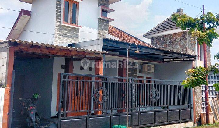 Rumah second bagus dekat ke Indogrosir Jaten Karanganyar 2