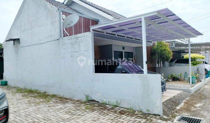 Rumah cluster cantik siap huni dekat Taman Jayawijaya 2