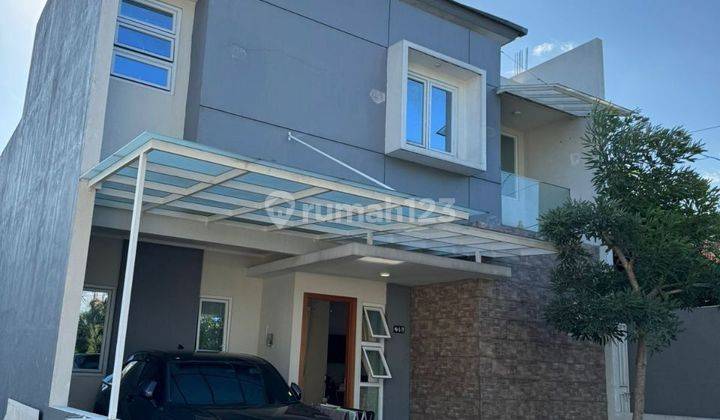 Rumah Bagus 2 Lantai Siap Huni Deket Hotel Fave 2