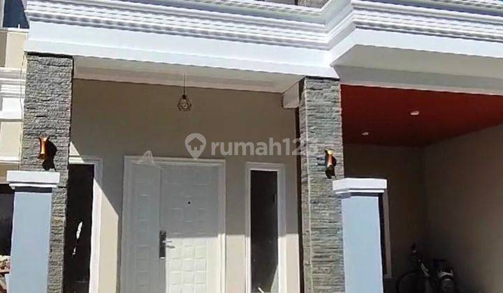 Rumah Baru Bagus 2 lantai dekat ke Bandara Solo 2