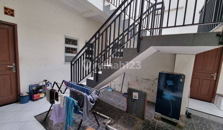  Kost Bagus 2 Lantai Furnish dekat Kampus UNS 2