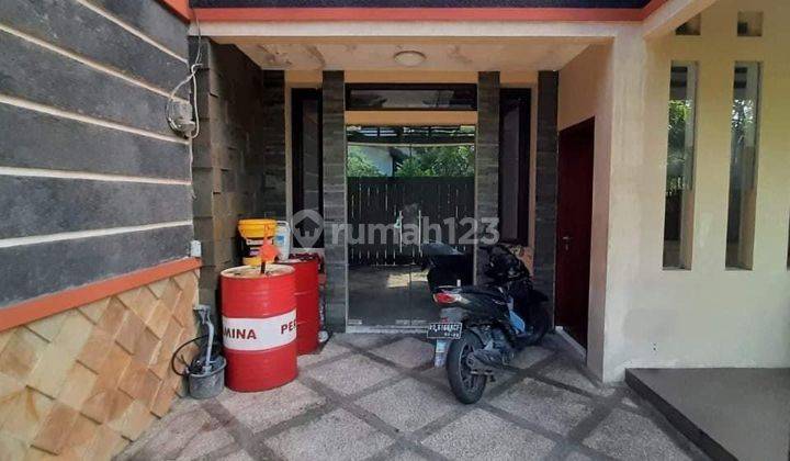 Rumah Bagus Strategis dekat Exit Tol Klodran 2