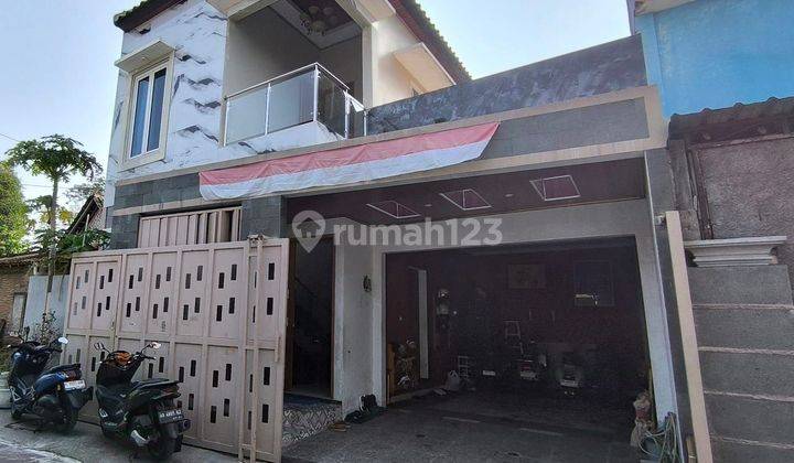 Rumah Mewah 2 Lantai Full Furnish Deket Tugu Boto Colomadu 2