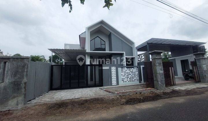 Rumah Cluster Indent Lingkungan Mewah Di Solo 1