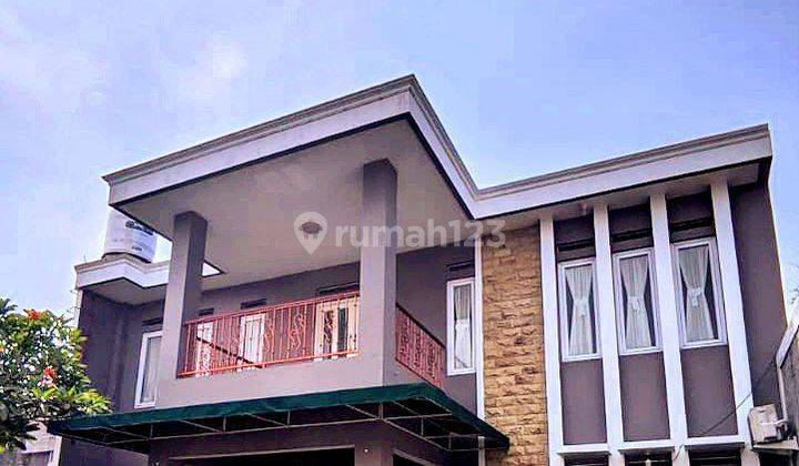 Rumah Mewah Murah 2 Lantai Plus Furnish Di Pusat Solo